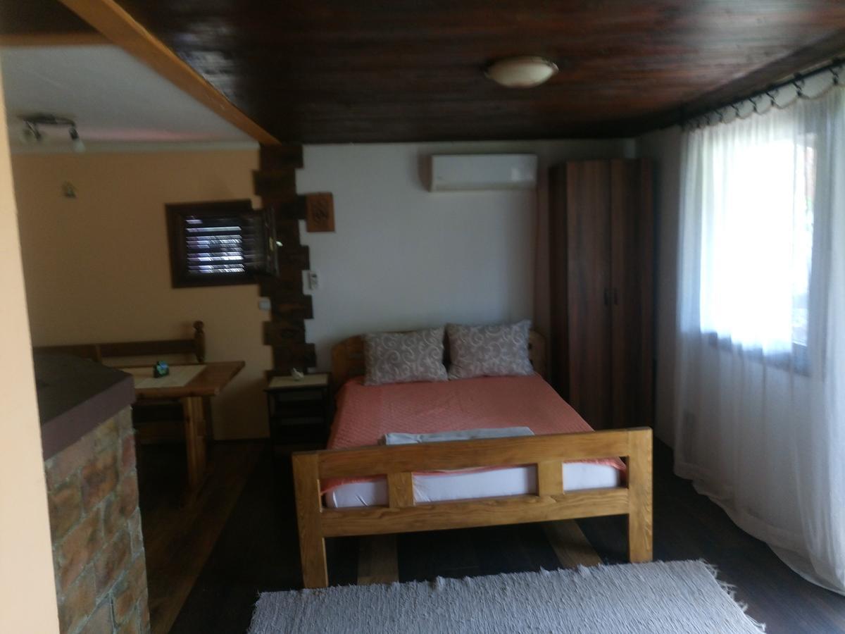 Apartmani Jankovic Врдник Экстерьер фото